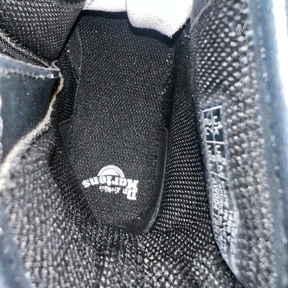 Dr. Martens tie dye kids shoes New in box sz 6 girls - Picture 8 of 10